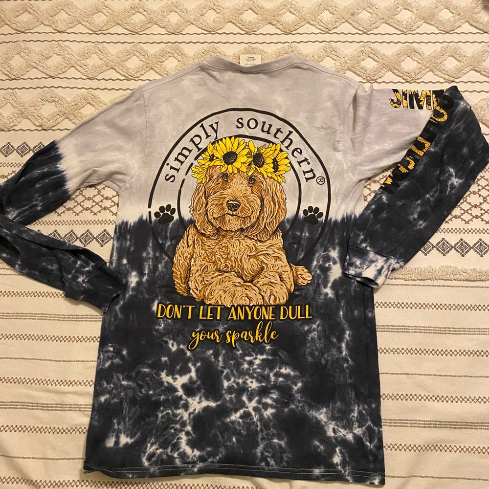 Simply Southern size small long sleeve T